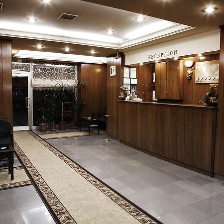 Hotel Yenibosna Estambul Exterior foto